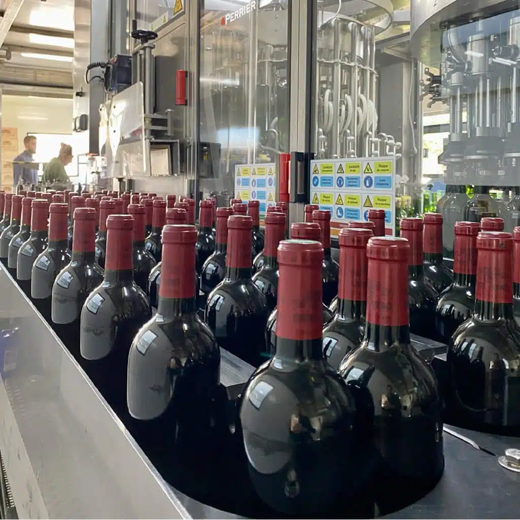 Embouteillage mobile 5op - l'embouteillage 5OP - embouteillage 4OP - THIERRY BERGEON EMBOUTEILLAGE - mise en bouteilles au château - embouteillage mobile Gironde